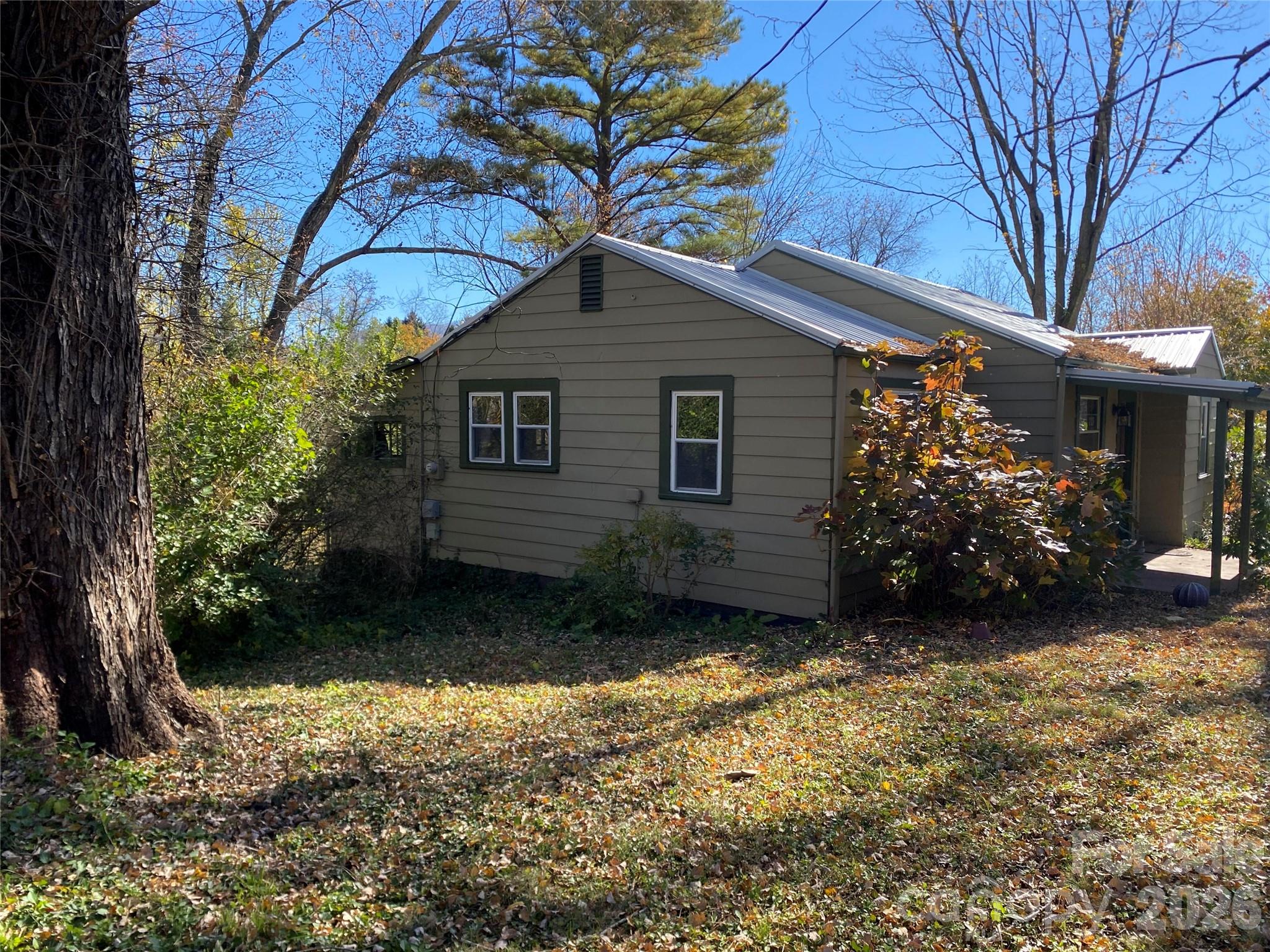 24 Ridge Avenue Asheville, NC 28803 - Photo 26 of 38
