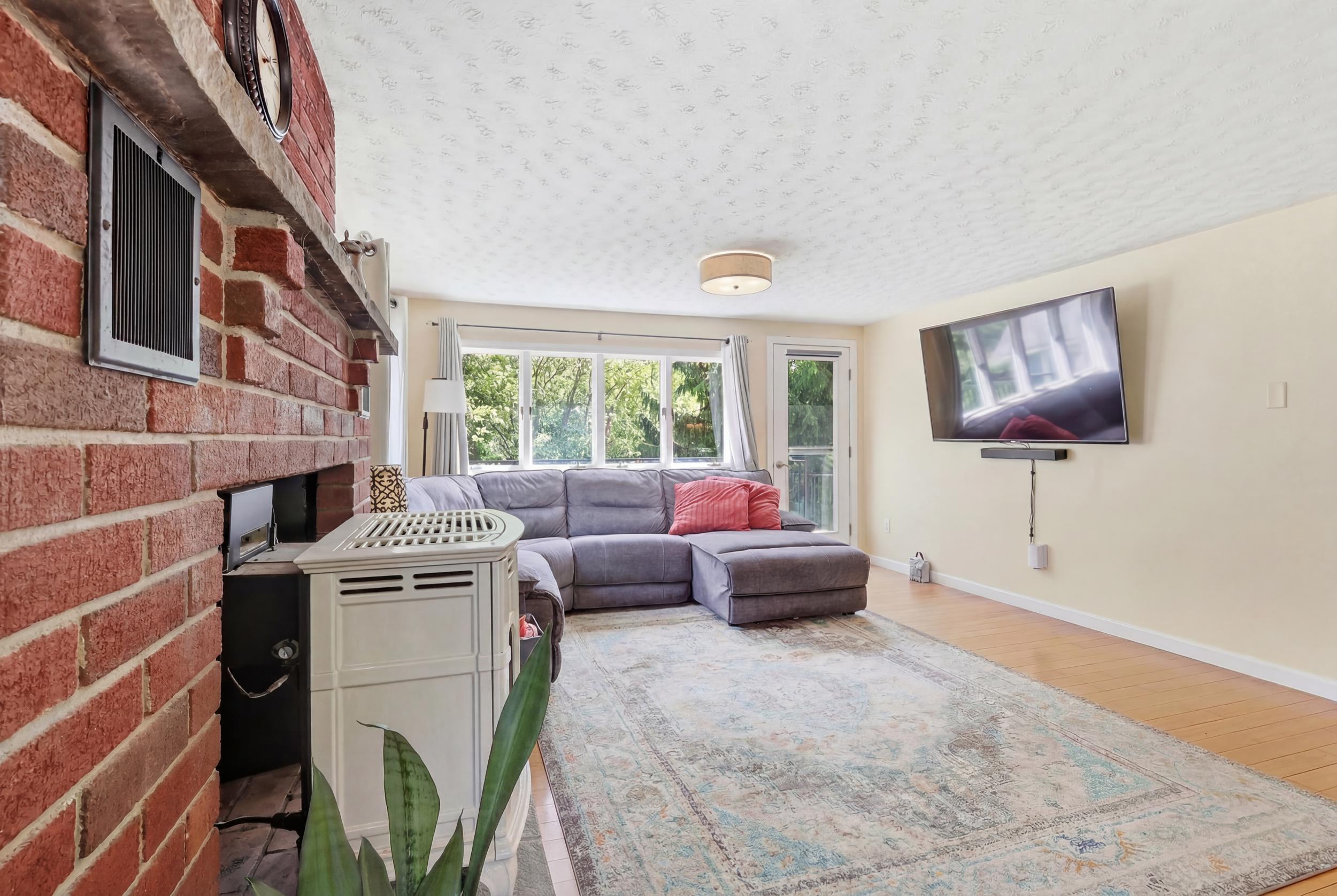 11 Cascade Road Old Orchard Beach, ME 04064 - Photo 8 of 57