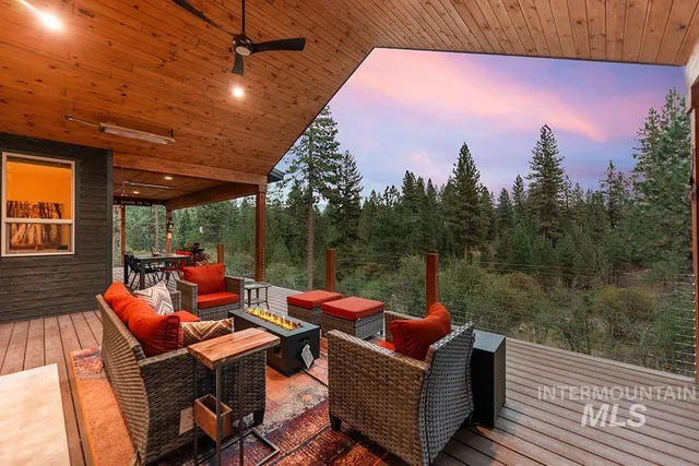 $3,650,000 | 86 Tacoma Pl Garden Valley, Garden Valley, ID 83622