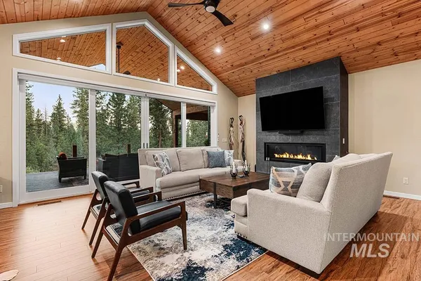 $3,650,000 | 86 Tacoma Pl Garden Valley, Garden Valley, ID 83622