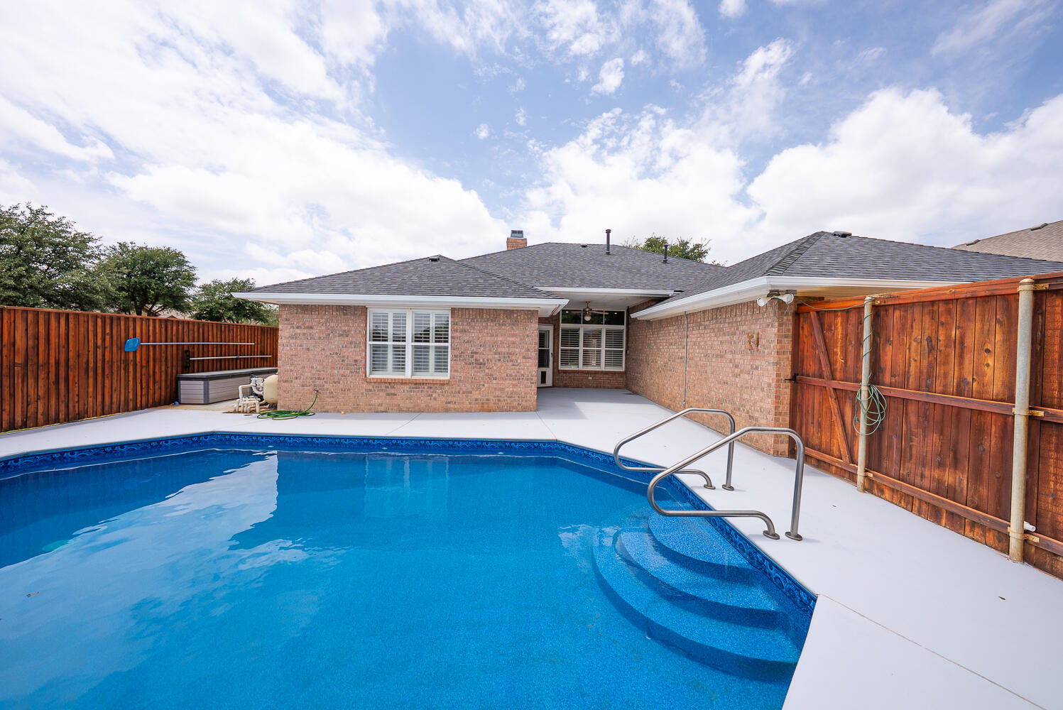 10907 Raleigh Avenue Lubbock, TX 79424 - Photo 22 of 27 DSC00979