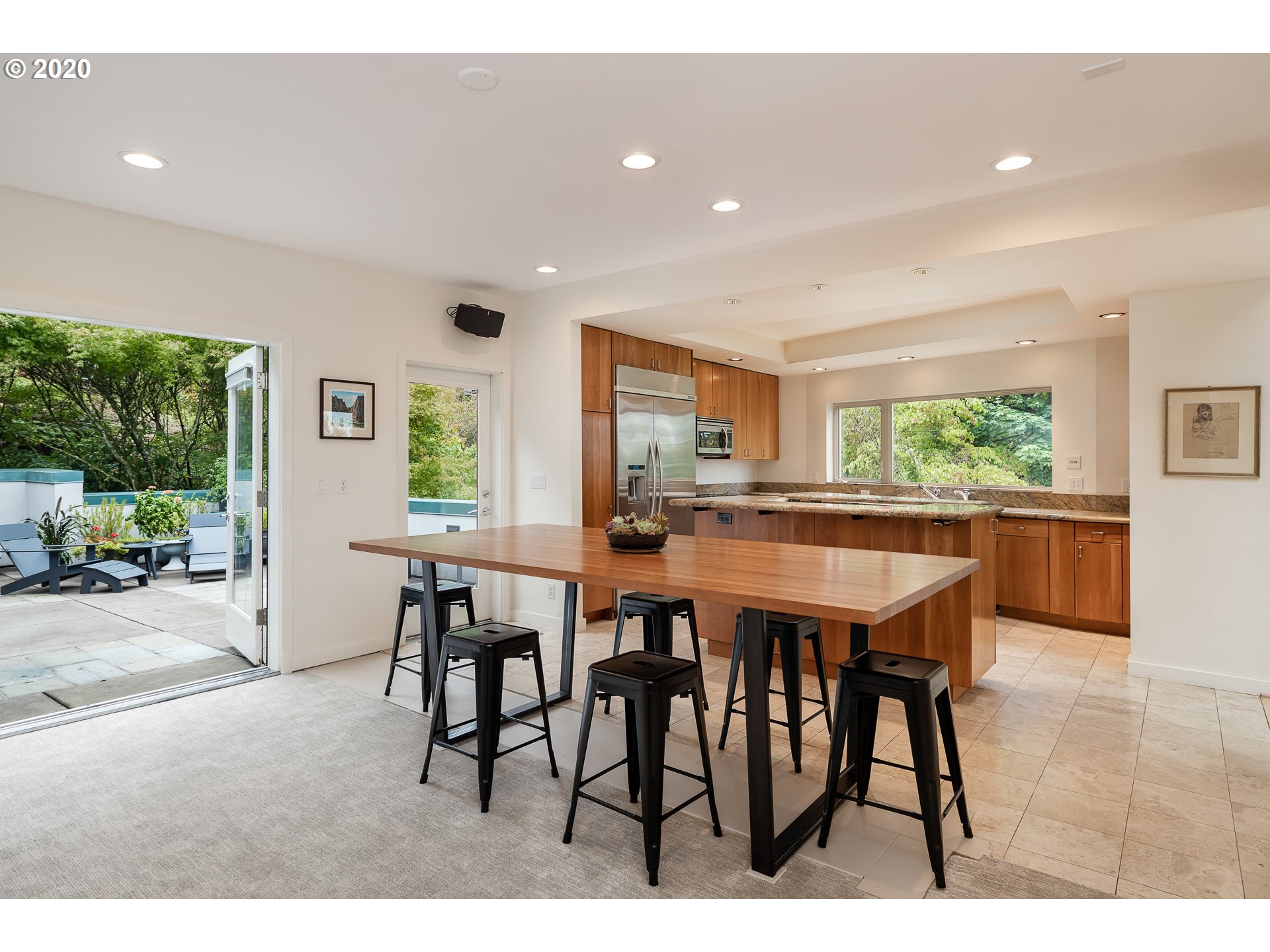 46 Southwest Abernethy Street Portland, OR 97239 - Photo 14 of 32 Gallery Image 14