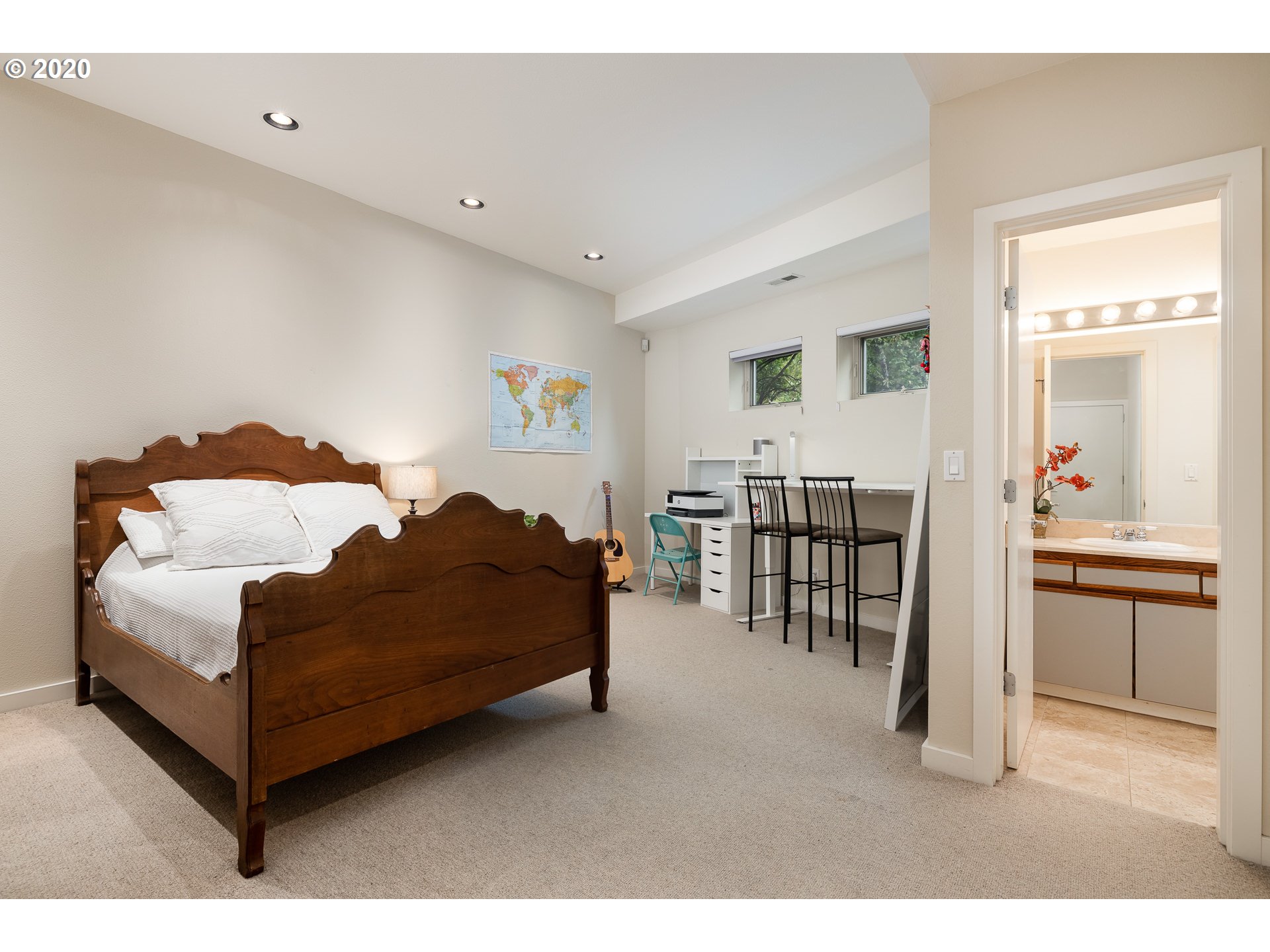 46 Southwest Abernethy Street Portland, OR 97239 - Photo 22 of 32 Gallery Image 22