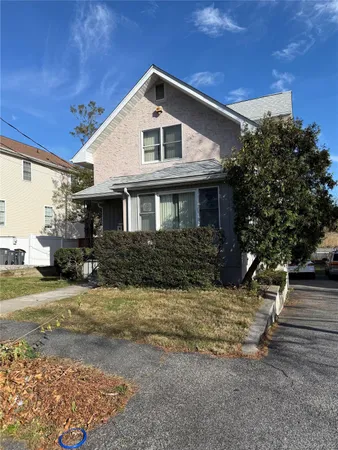 $650,000 | 60 Cloverdale Avenue, White Plains, NY 10603