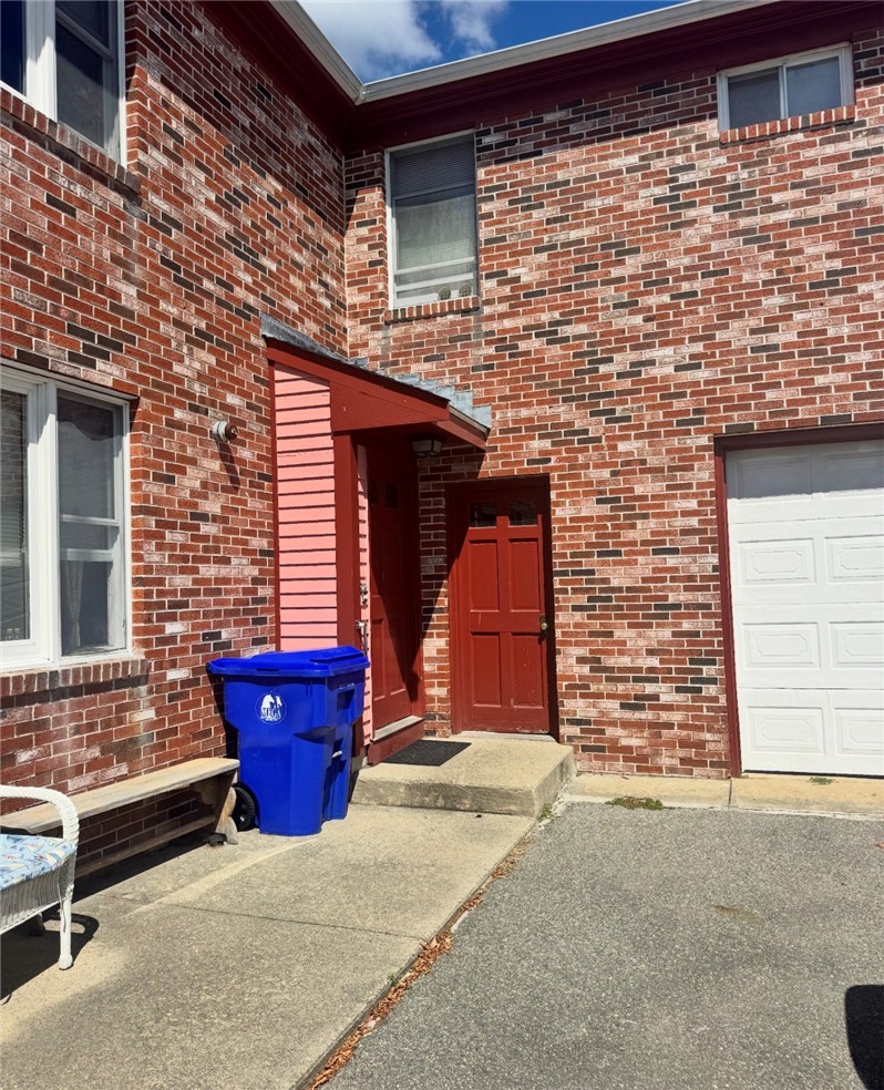 272 Child Street, Unit 2 Warren, RI 02885 - Photo 1 of 8