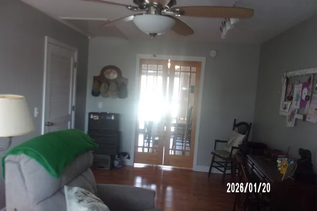 $185,900 | 120 West Herron Court, Watseka, IL 60970