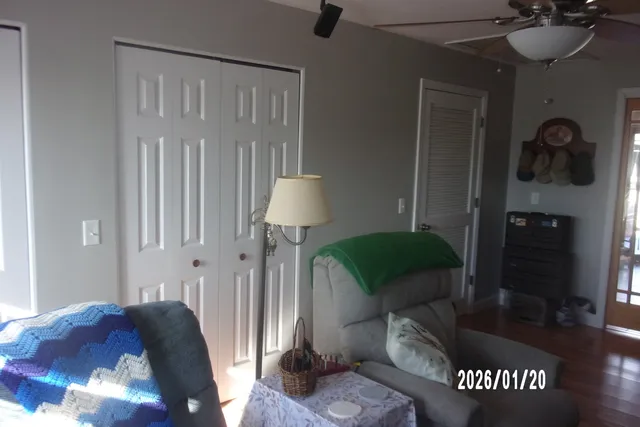 $185,900 | 120 West Herron Court, Watseka, IL 60970