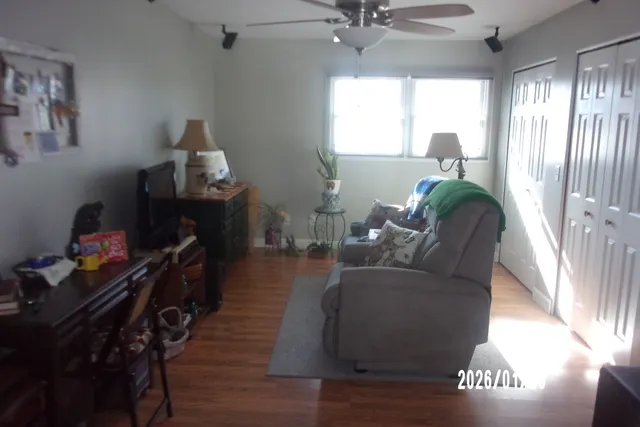 $185,900 | 120 West Herron Court, Watseka, IL 60970