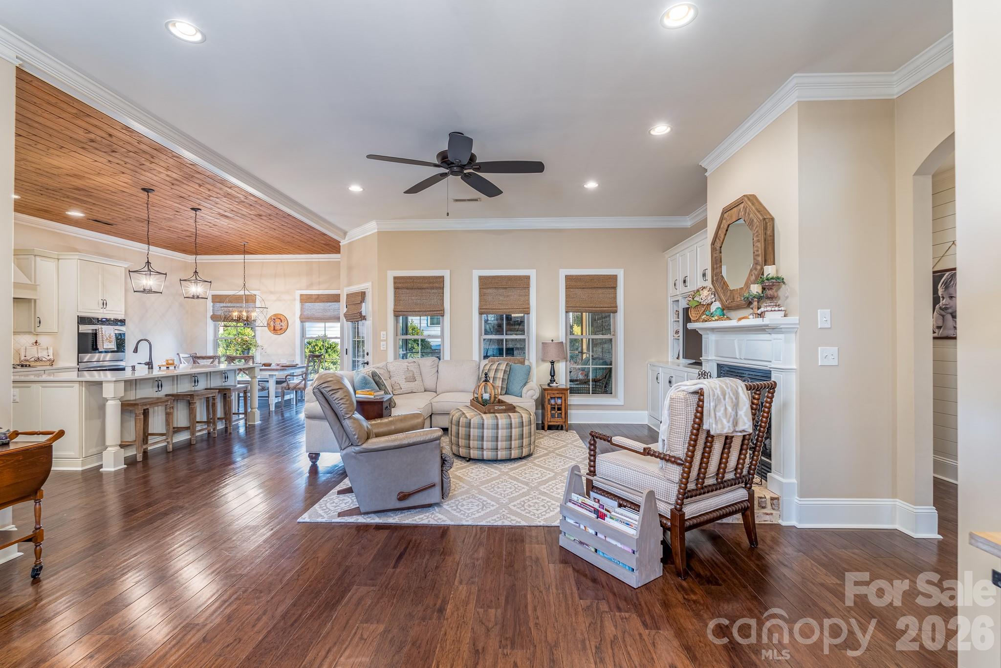 677 Rutledge Avenue Rock Hill, SC 29732 - Photo 4 of 48