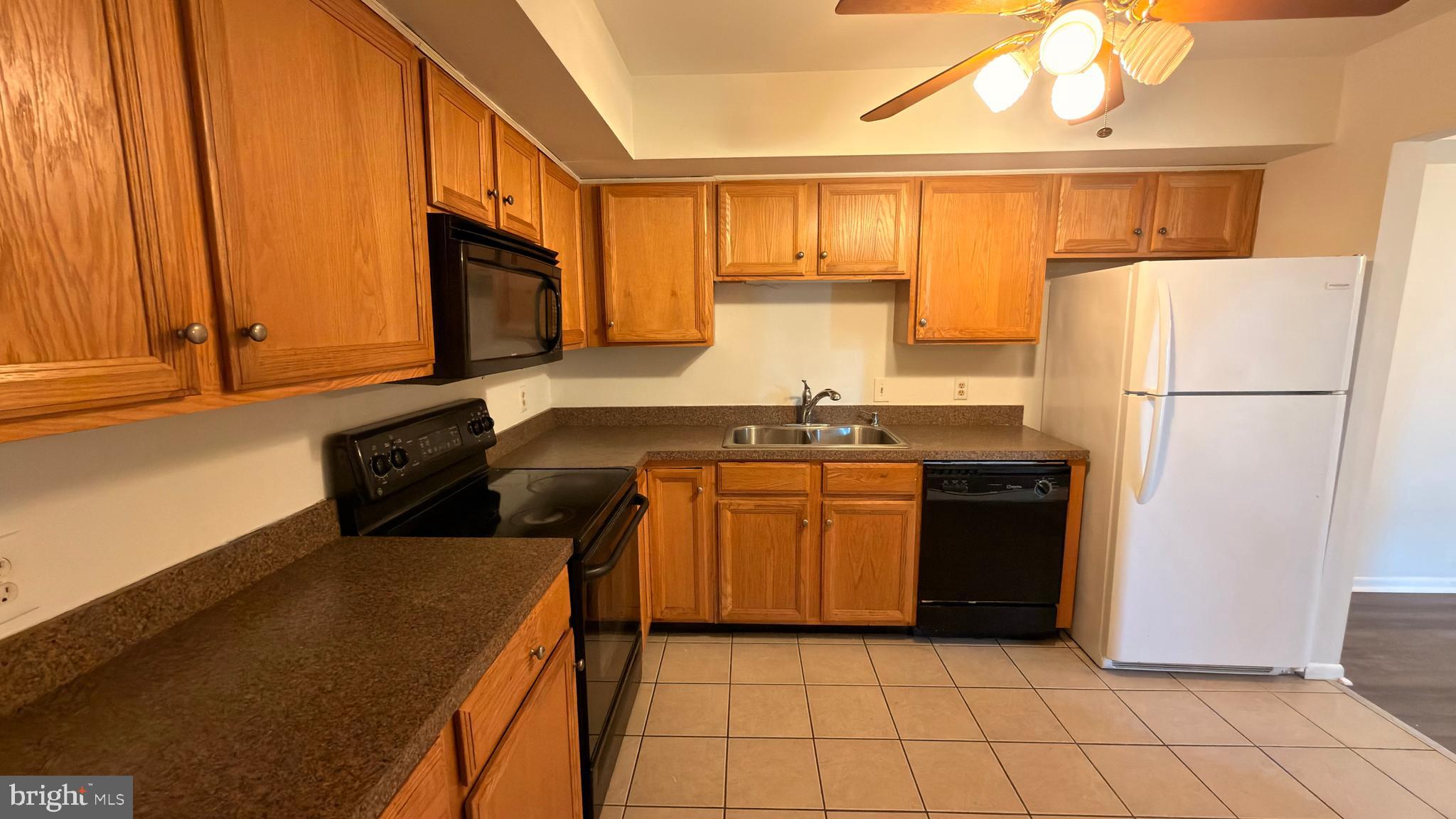 143 Valley Stream Circle Wayne, PA 19087 - Photo 12 of 26