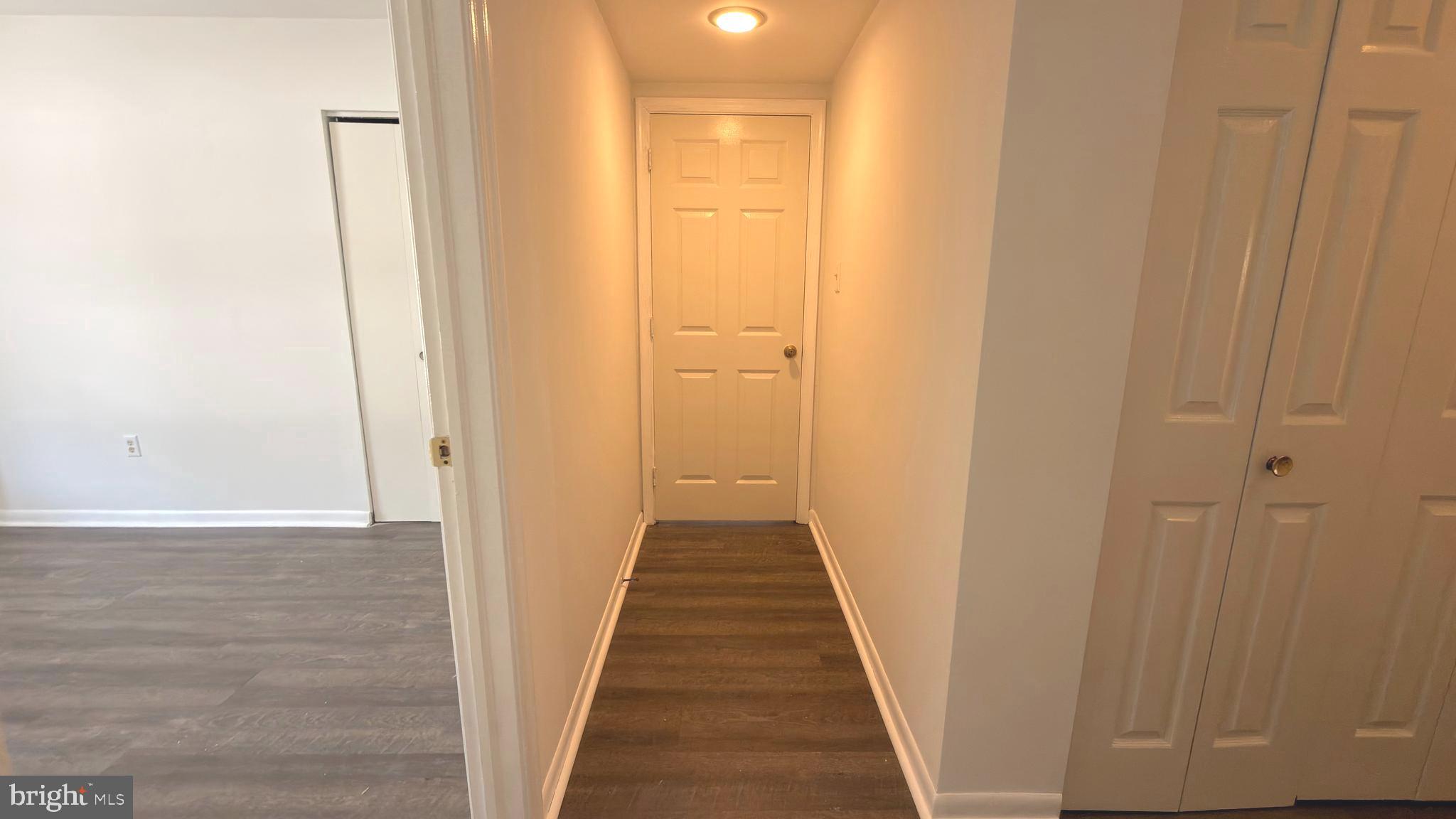 143 Valley Stream Circle Wayne, PA 19087 - Photo 4 of 26