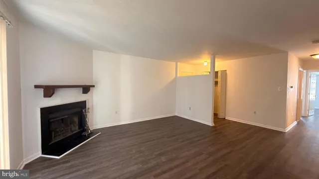 $419,000 | 143 Valley Stream Circle, Wayne, PA 19087