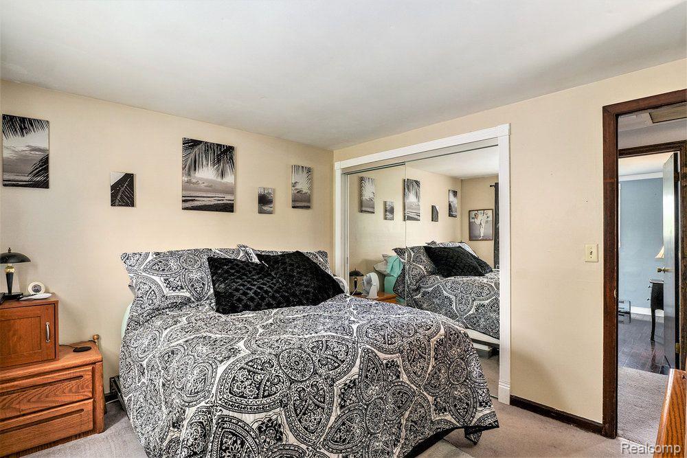 1289 East Rose Center Road Holly, MI 48442 - Photo 15 of 23 Gallery Image 15