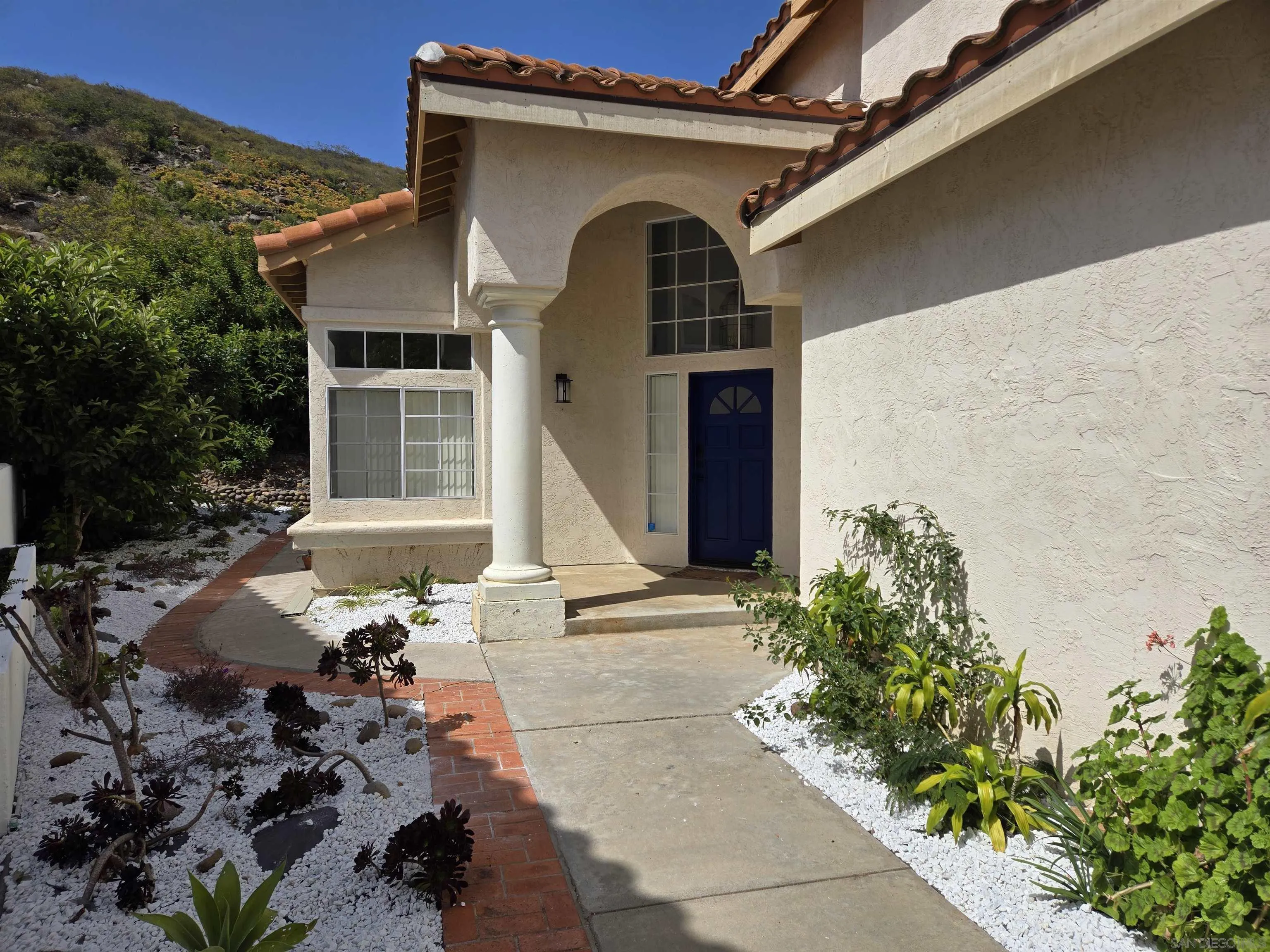 9480 Maler Road San Diego, CA 92129 - Photo 2 of 15