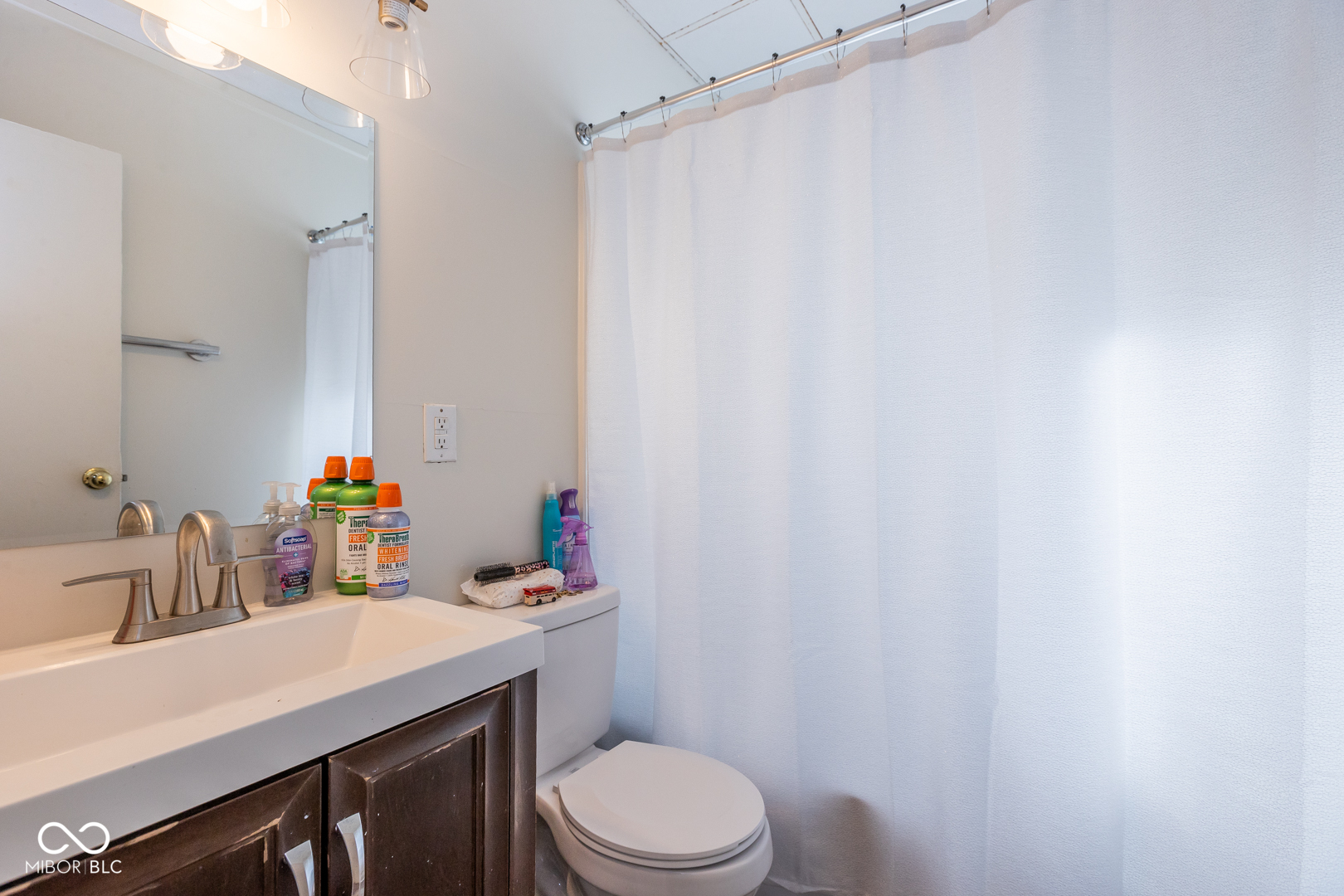 4632 Bertrand Road Indianapolis, IN 46222 - Photo 8 of 45 Gallery Image 8