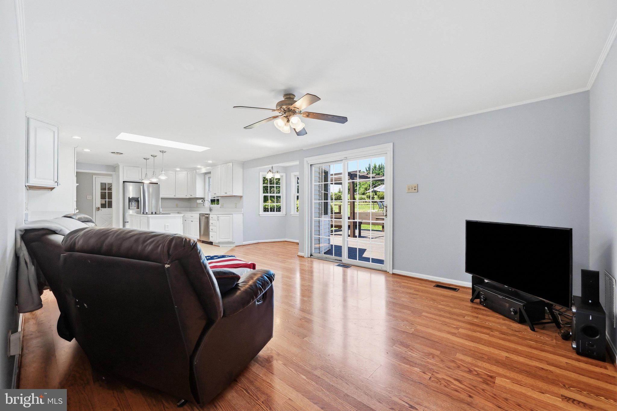 3814 Boteler Road Mount Airy, MD 21771 - Photo 15 of 61 Family Room