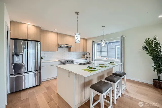 $1,045,000 | 5930 18th Avenue South, Seattle, WA 98108