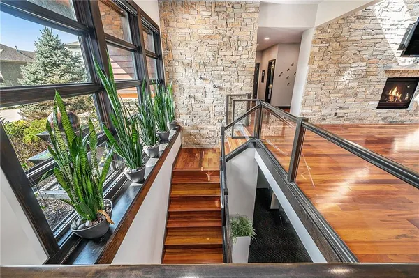 $1,700,000 | 10258 North Kansas Avenue, Kansas City, MO 64155