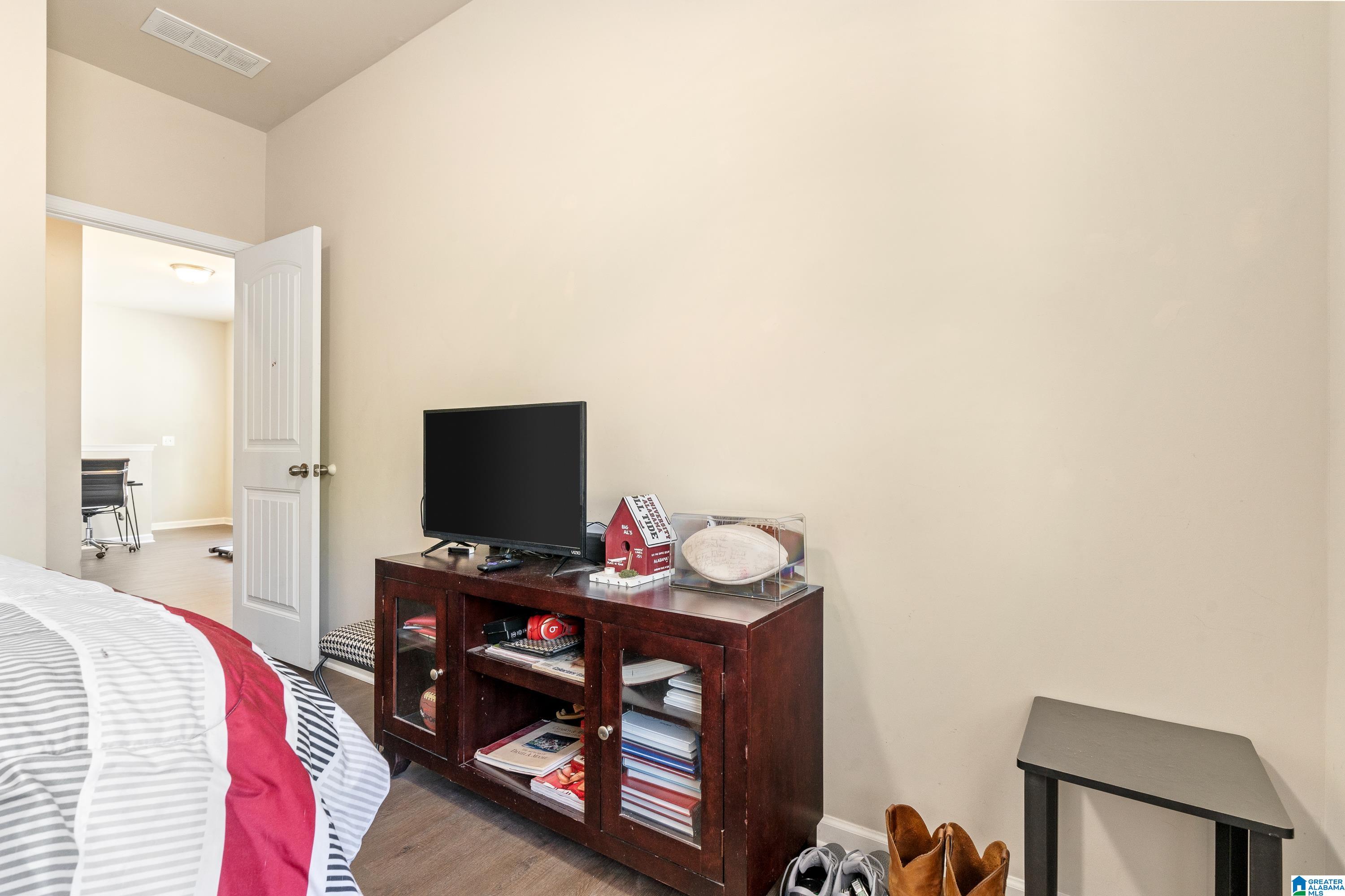 8684 Clarke Lane Leeds, AL 35094 - Photo 25 of 34