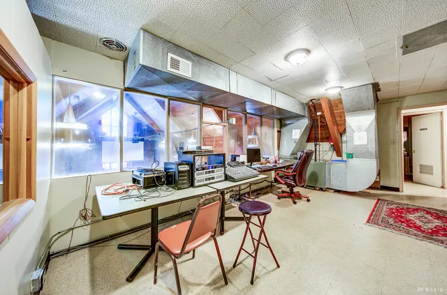 $350,000 | 14701 Myrtle Avenue, Harvey, IL 60426