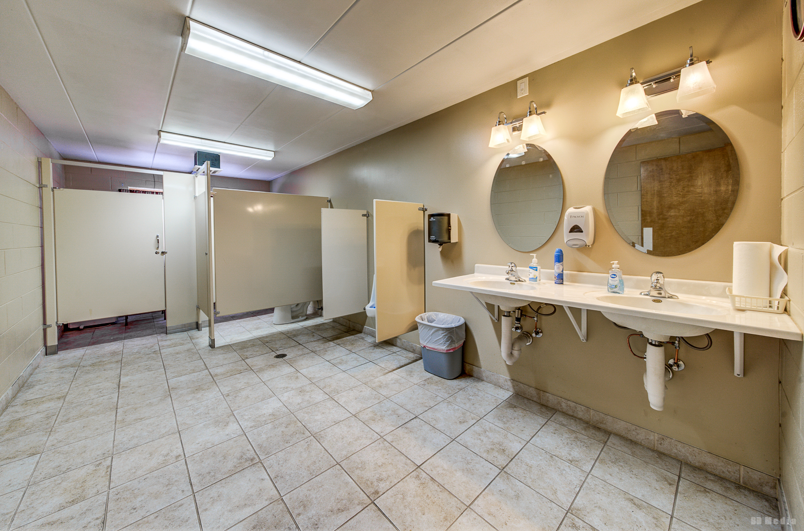 14701 Myrtle Avenue Harvey, IL 60426 - Photo 20 of 28 a bathroom with a double vanity sink mirror and vanity