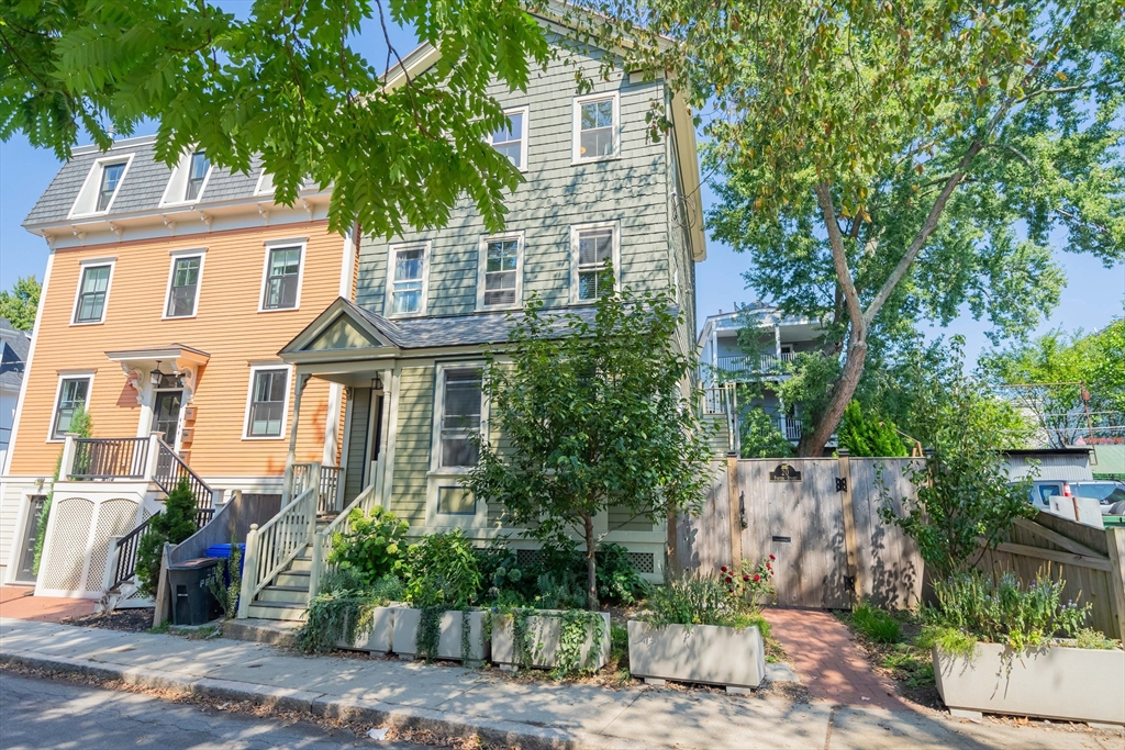 20 Porter Street, Unit 3 Boston, MA 02130 - Photo 2 of 26