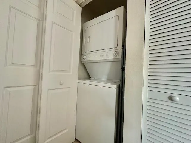 $2,600 | 625 Casa Loma Boulevard, Unit 1507, Boynton Beach, FL 33435