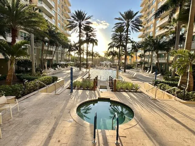 $2,600 | 625 Casa Loma Boulevard, Unit 1507, Boynton Beach, FL 33435