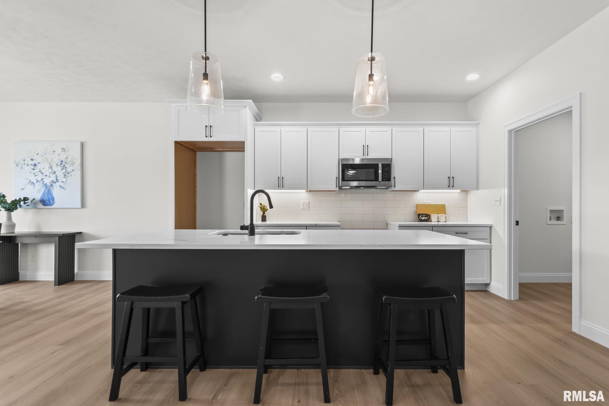 3200 Greenbriar Drive Springfield, IL 62711 - Photo 15 of 39