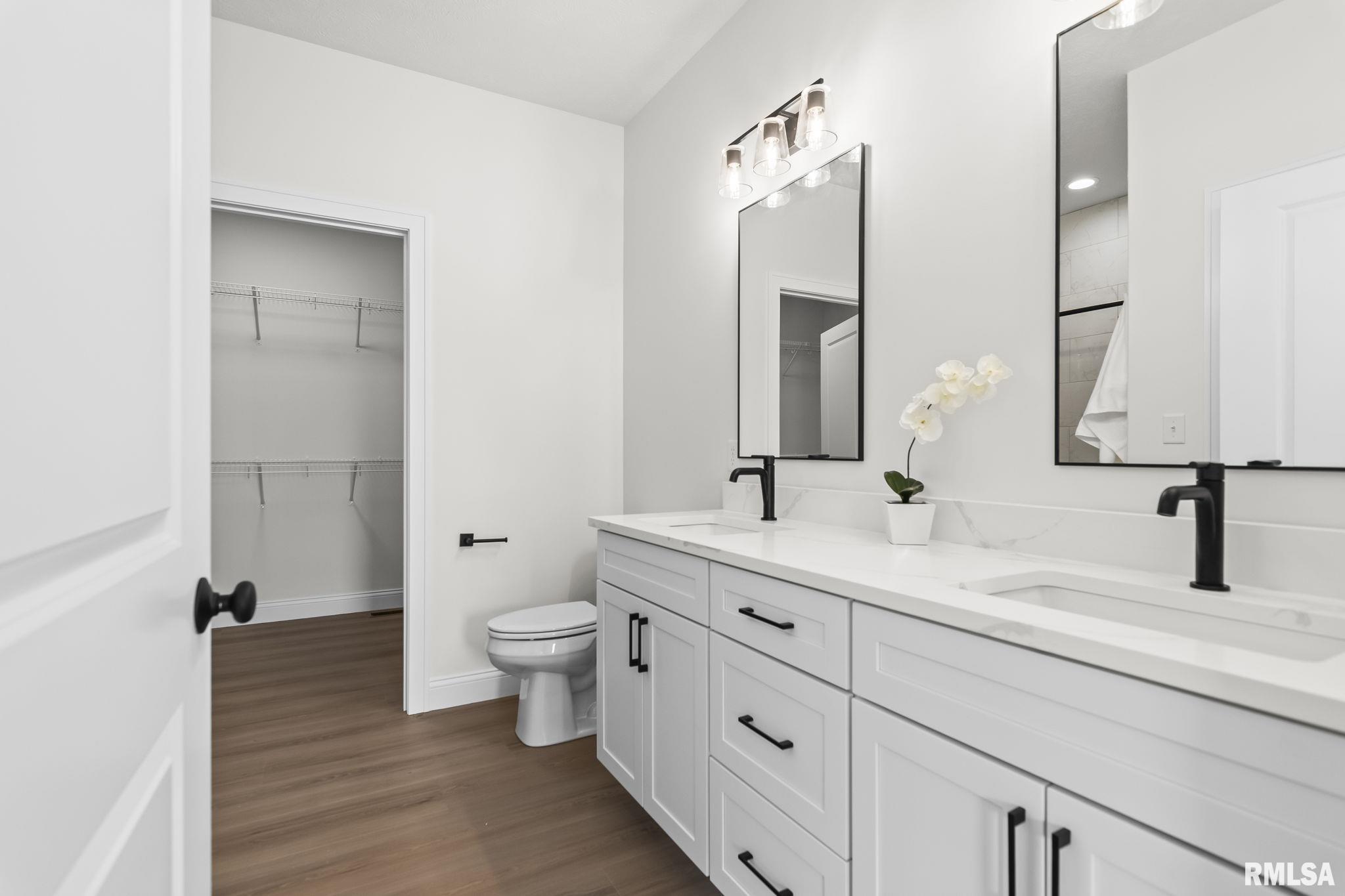 3200 Greenbriar Drive Springfield, IL 62711 - Photo 20 of 39