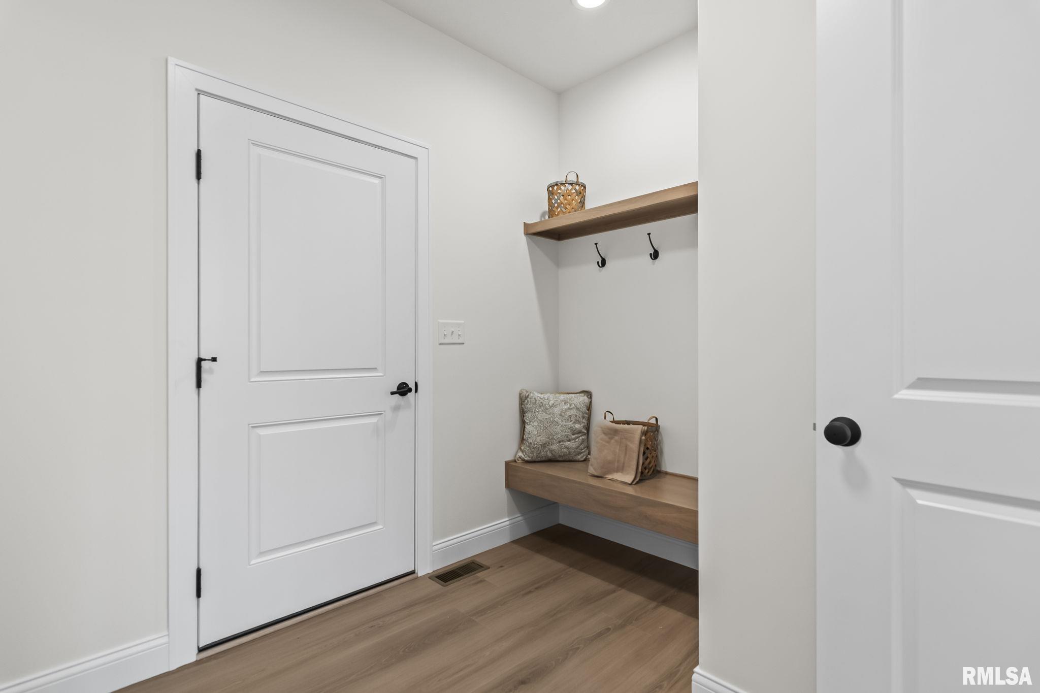 3200 Greenbriar Drive Springfield, IL 62711 - Photo 26 of 39