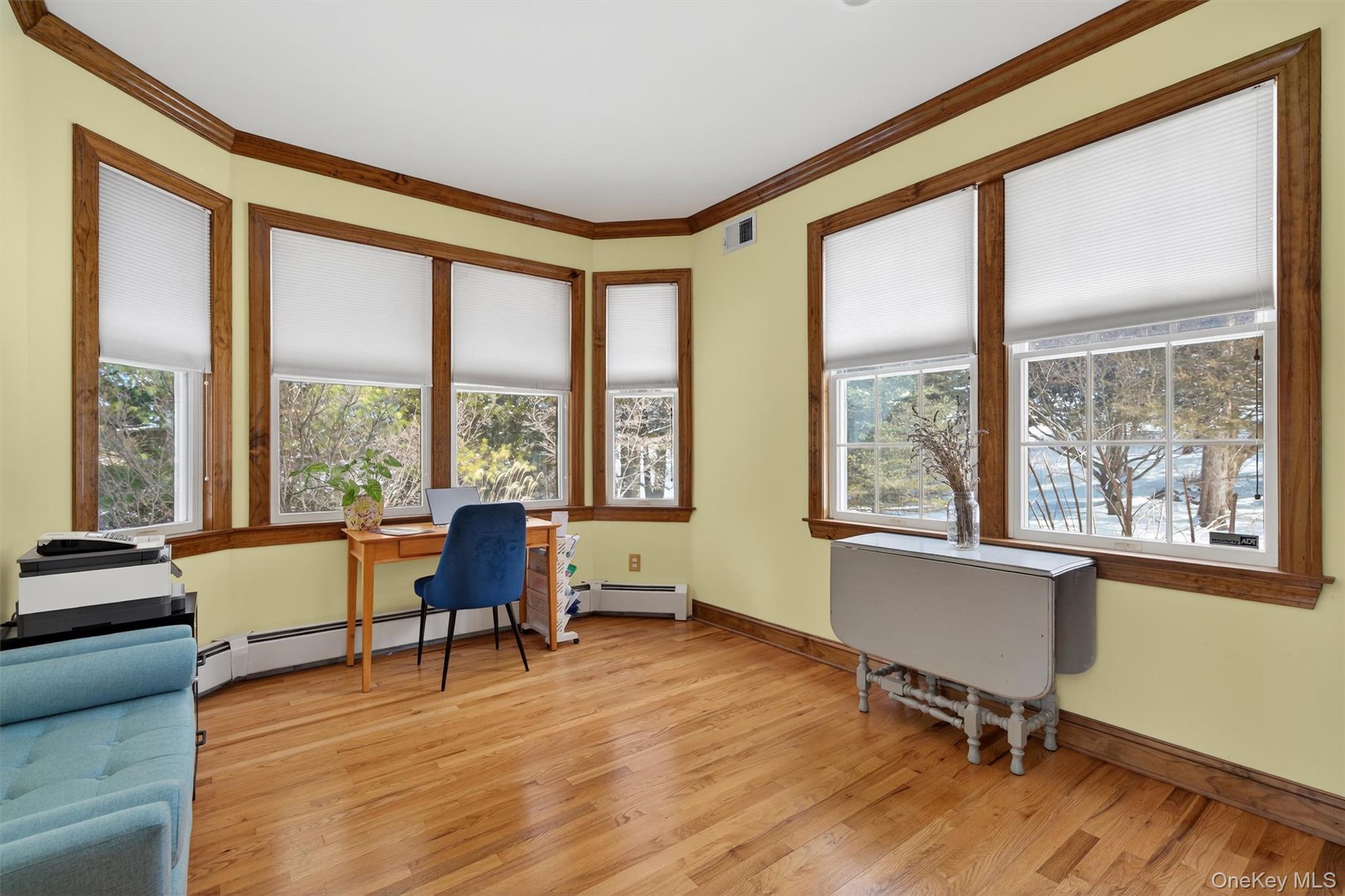 72 Coppergate Lane Warwick, NY 10990 - Photo 19 of 50 a living room with furniture and a window