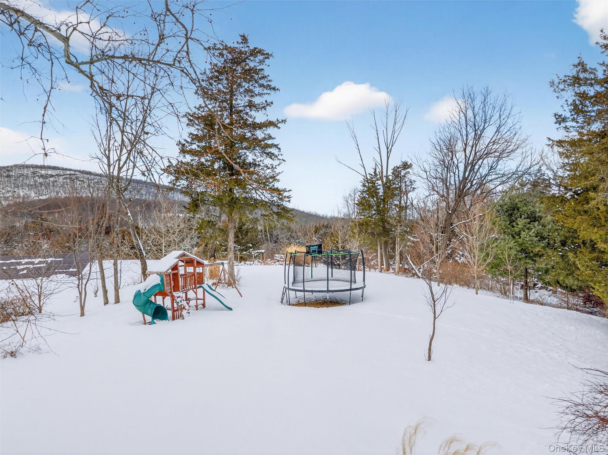 72 Coppergate Lane Warwick, NY 10990 - Photo 44 of 50 a view of outdoor space with seating
