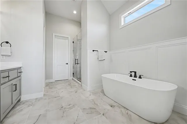 $829,950 | 22152 West 94th Terrace, Lenexa, KS 66220