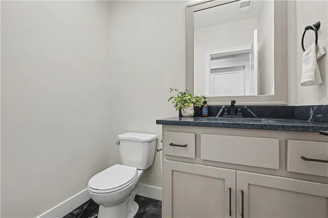 $829,950 | 22152 West 94th Terrace, Lenexa, KS 66220