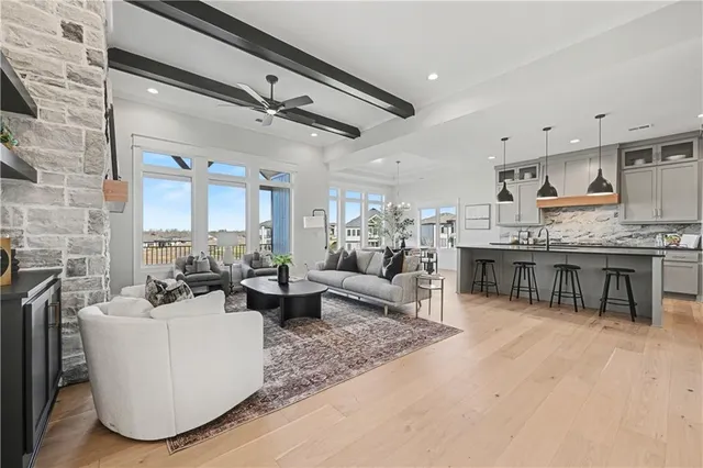 $829,950 | 22152 West 94th Terrace, Lenexa, KS 66220