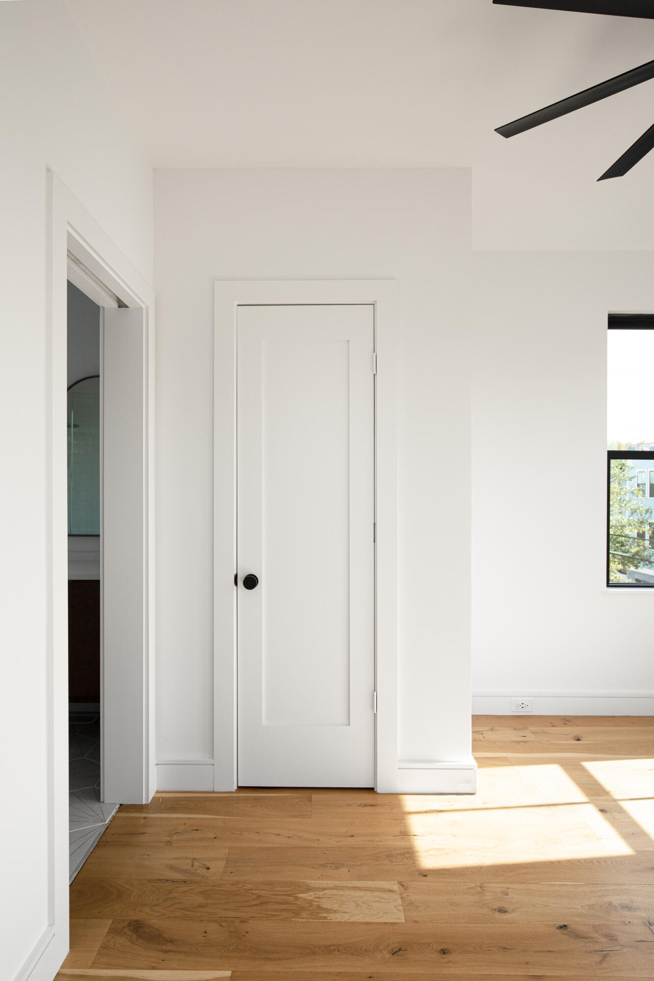 76 Cooper Street Charleston, SC 29403 - Photo 17 of 33 COOPER-34