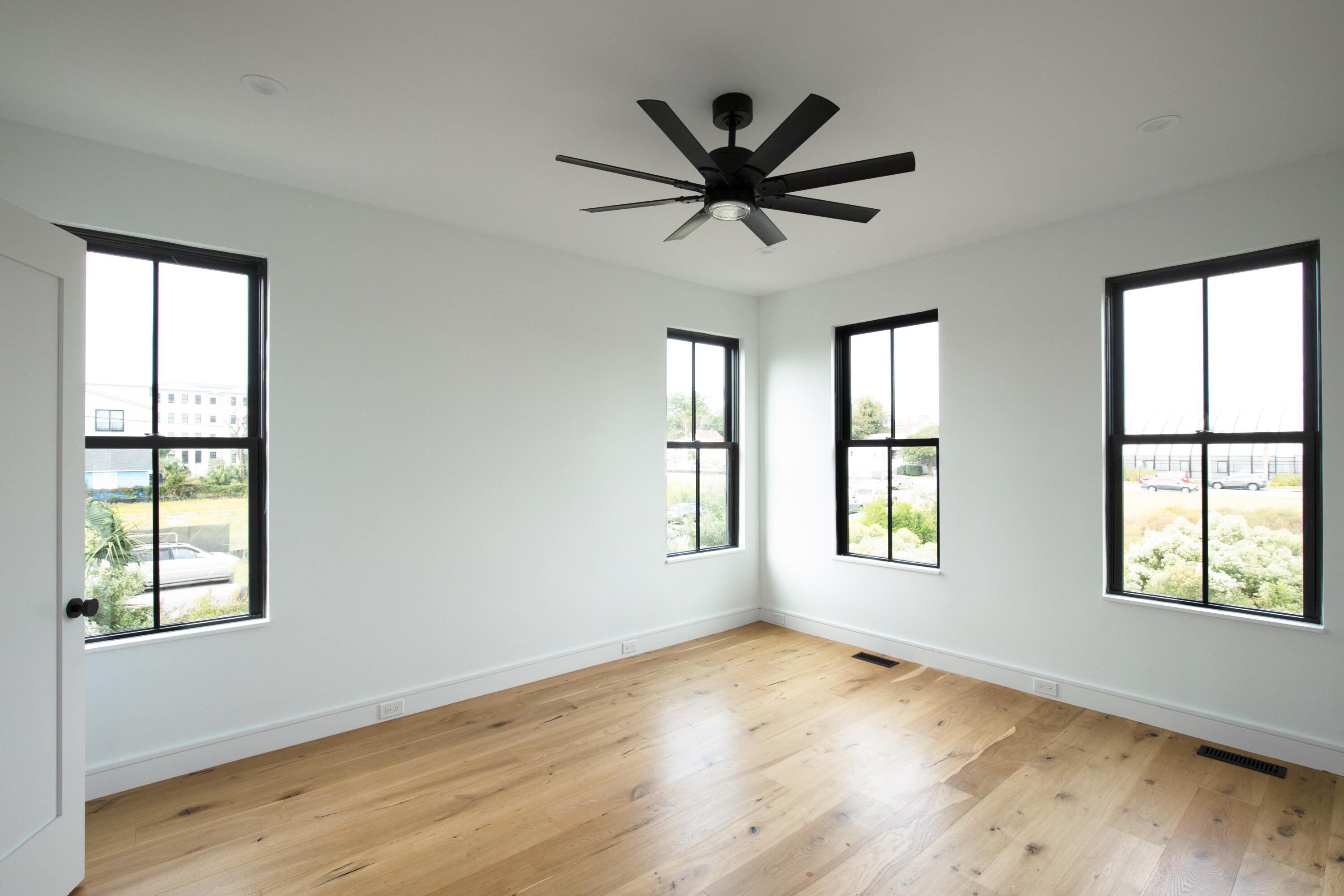 76 Cooper Street Charleston, SC 29403 - Photo 26 of 33 COOPER-19