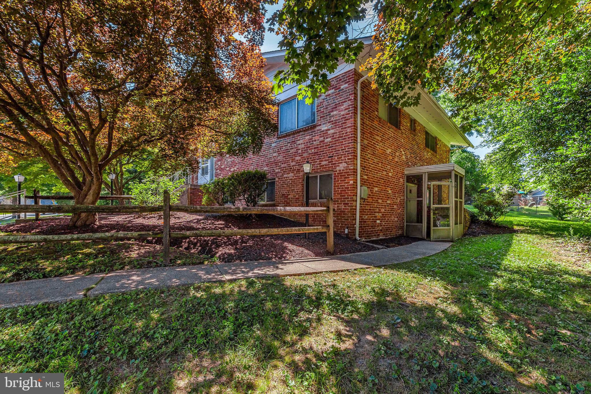 10883 Lockwood Drive Silver Spring, MD 20901 - Photo 2 of 41