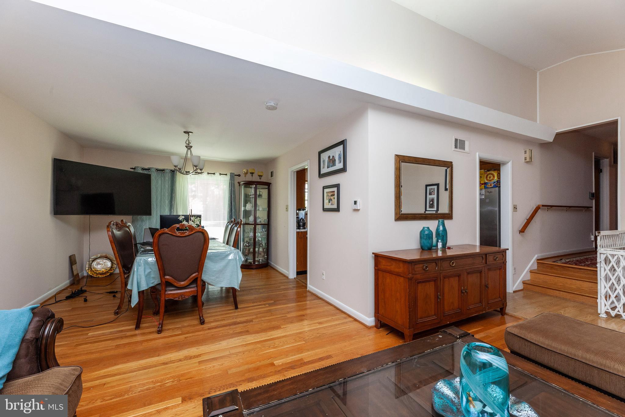 10883 Lockwood Drive Silver Spring, MD 20901 - Photo 6 of 41