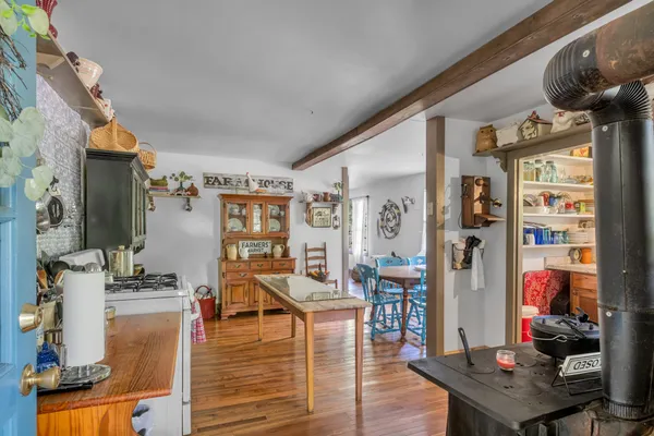 $575,000 | 1155 Russell Creek Road, Lobelville, TN 37097