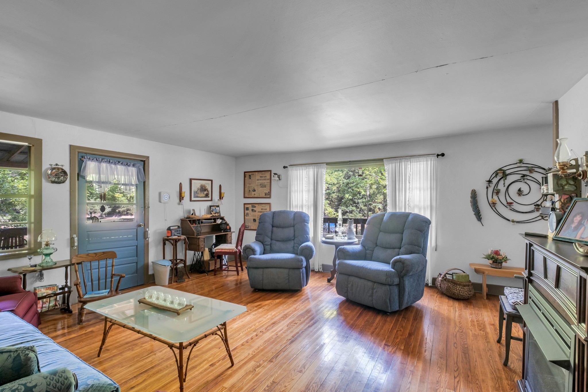 1155 Russell Creek Road Lobelville, TN 37097 - Photo 19 of 49