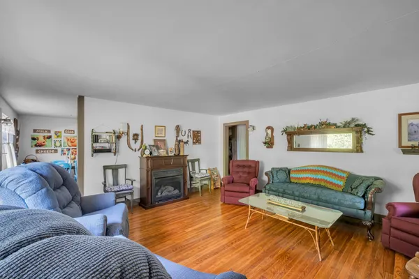 $575,000 | 1155 Russell Creek Road, Lobelville, TN 37097