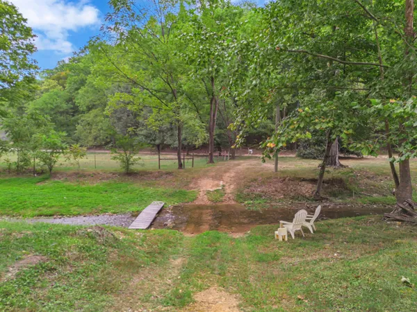 $575,000 | 1155 Russell Creek Road, Lobelville, TN 37097