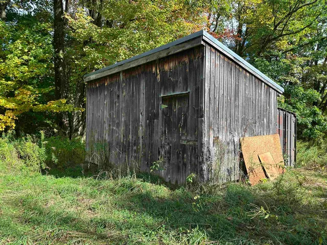 $449,000 | 42 Lower Plains Road, Middlebury, VT 05753