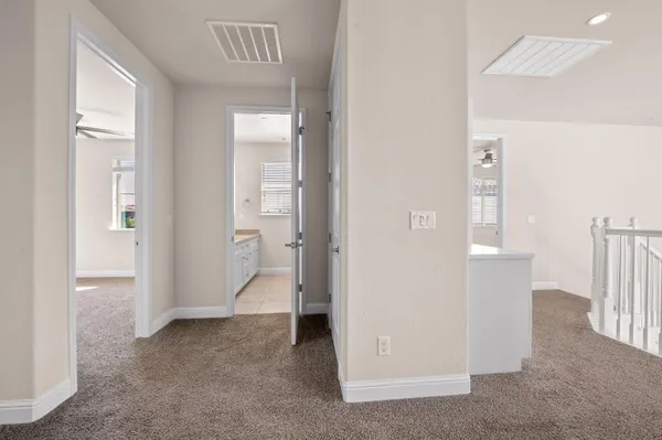 $949,900 | 1805 East Bella Rosa Avenue, Fresno, CA 93730