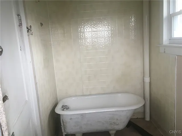 $175,000 | 8884 Michigan Avenue, Cicero, NY 13039