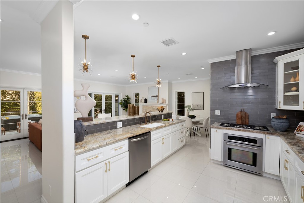 416 North Altura Road Arcadia, CA 91007 - Photo 25 of 68