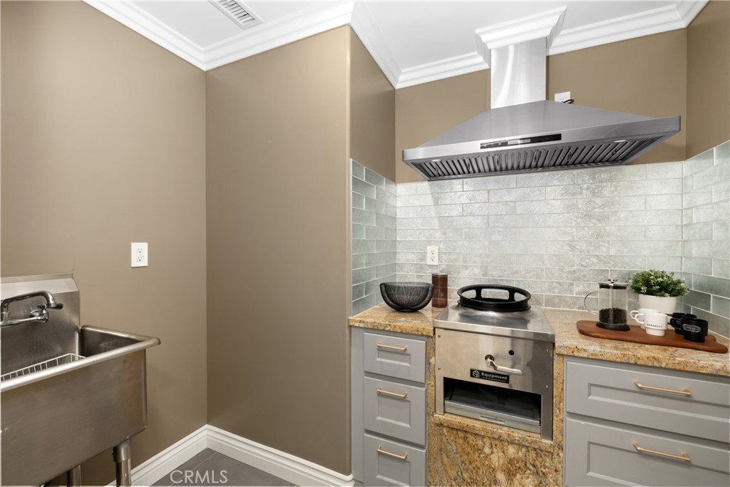 416 North Altura Road Arcadia, CA 91007 - Photo 32 of 68