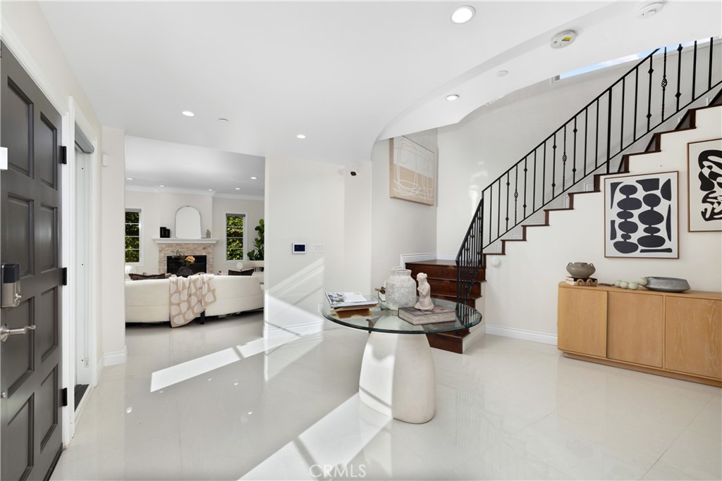 416 North Altura Road Arcadia, CA 91007 - Photo 6 of 68